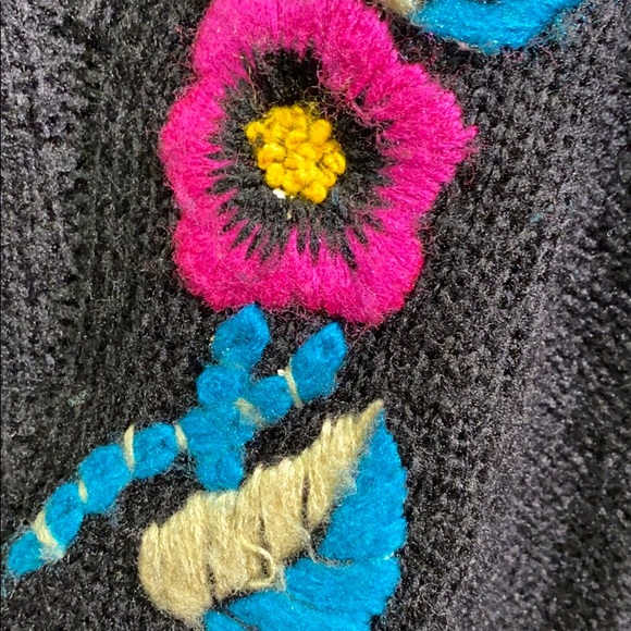 Counterparts Petites Sweater Size M - Picture 2 of 6